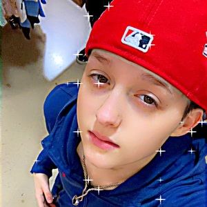 Meet your Posher, Caleigh